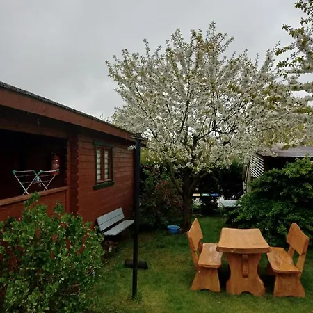 Δωμάτια σε οικογενειακή κατοικία Szyper